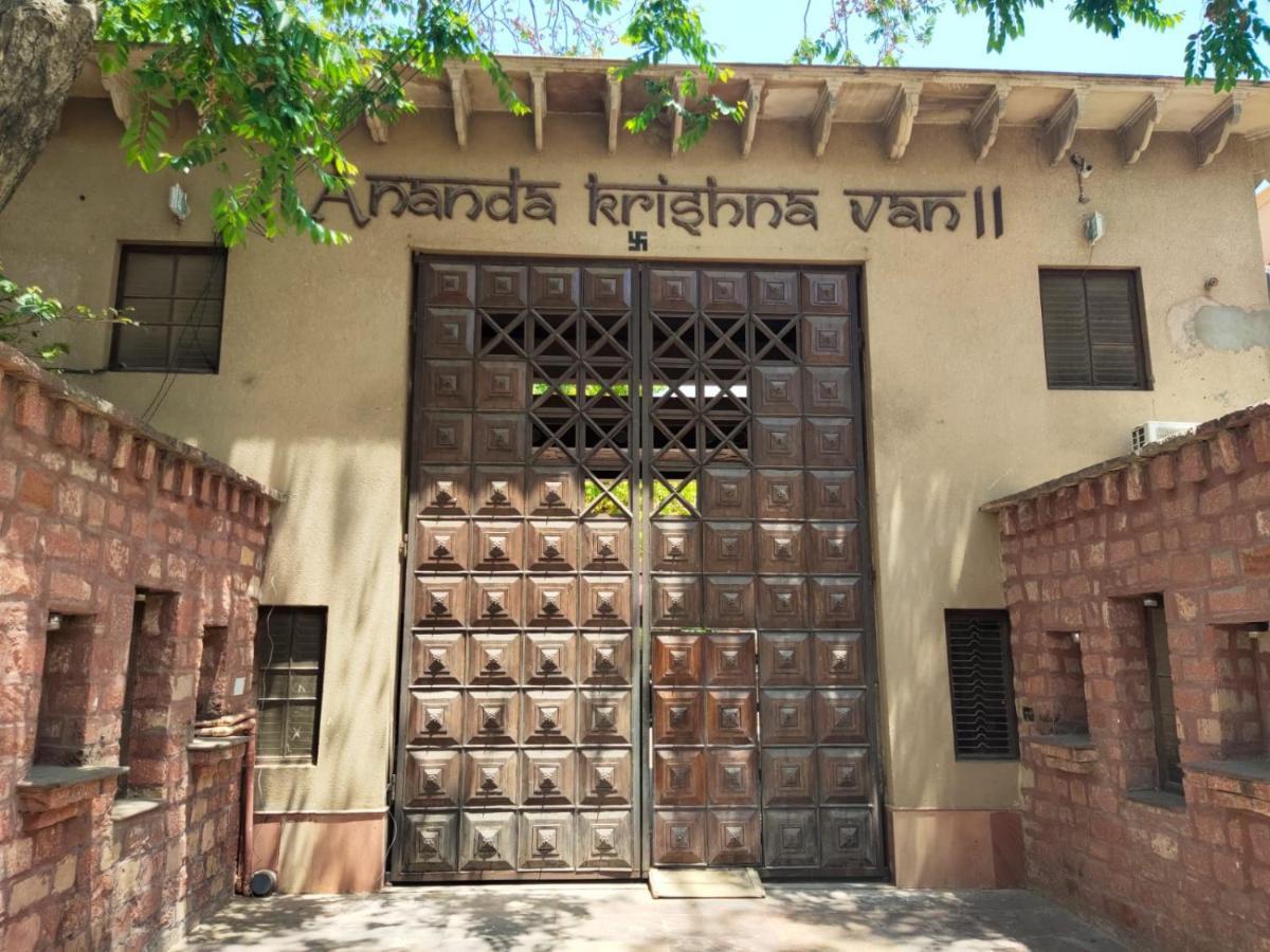 Ananda Krishna Van Вриндавана Экстерьер фото